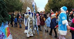 Новогодние гуляния в Детском парке Симферополя