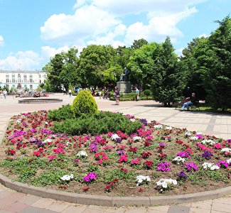 В Симферополе зовут на бесплатную «прогулку» с Константином Тренёвым