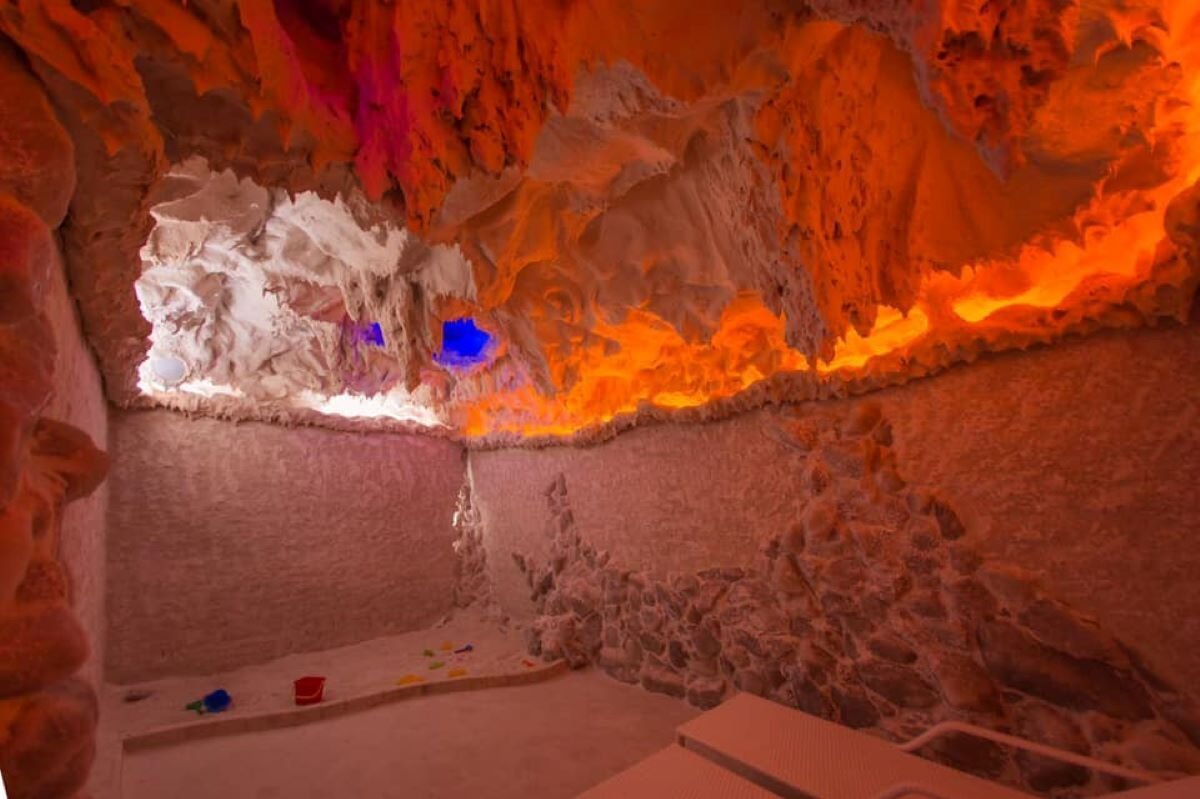Соляная пещера в СПА-комплексе Aqua Deluxe Steam Resort